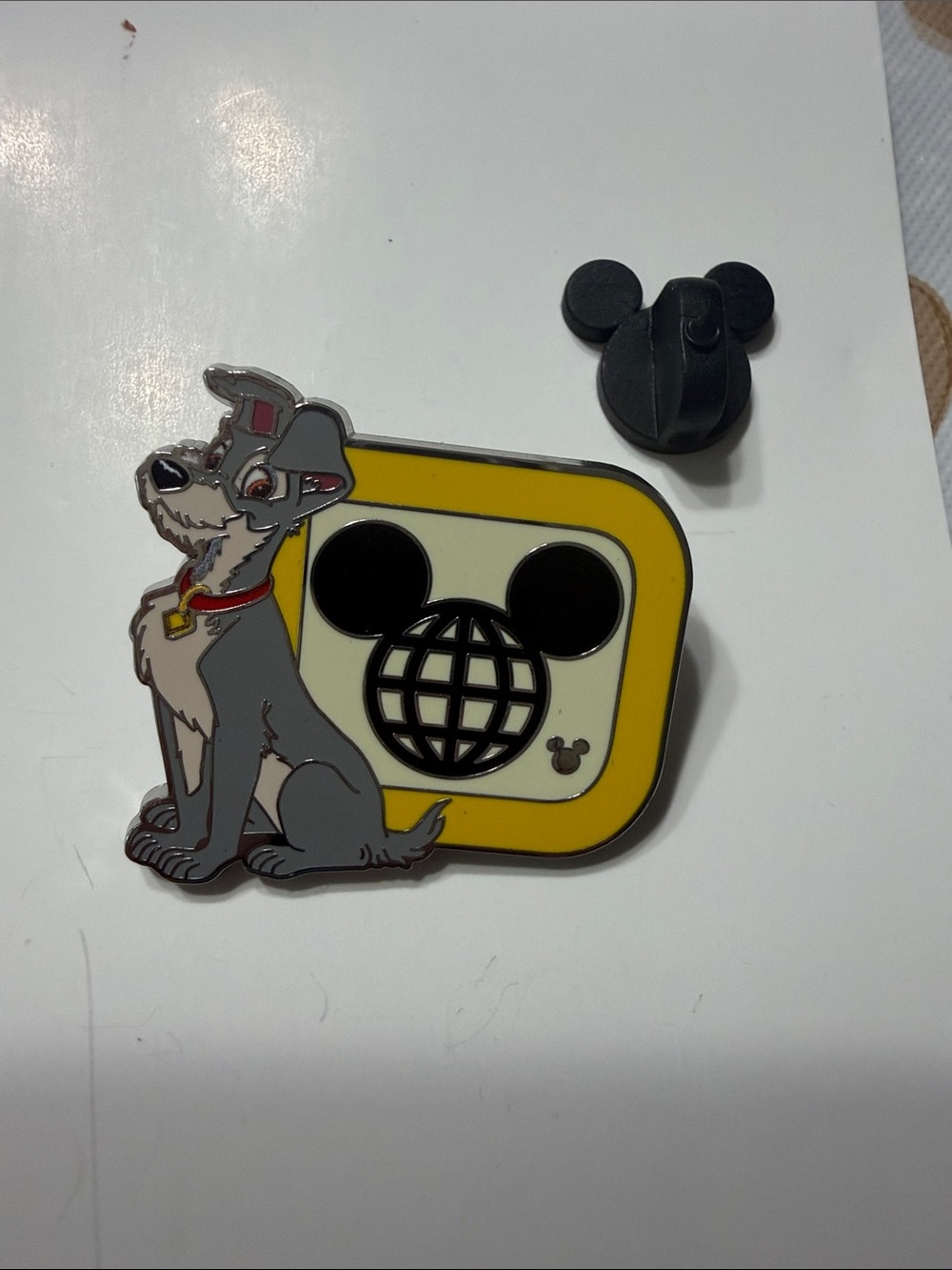 Disney tramp D Enamel Pin with Yellow Frame and Black Accents
